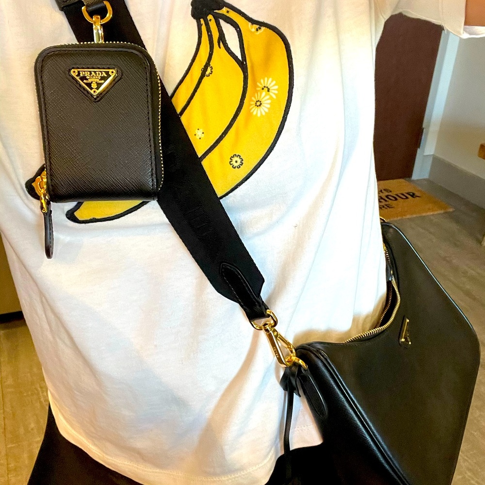 Re-Edition Bag Leather Crossbody